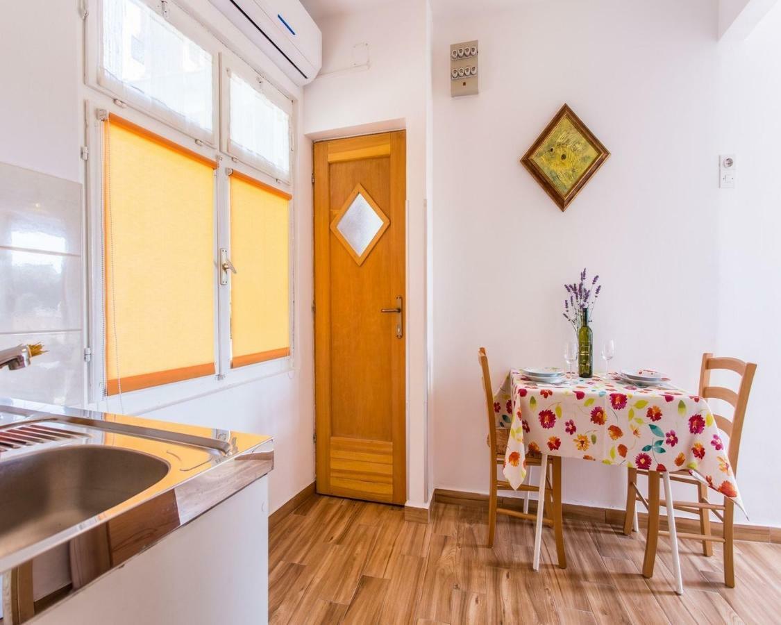 Apartment In Vrbnik/Insel Krk 36873 Exterior foto